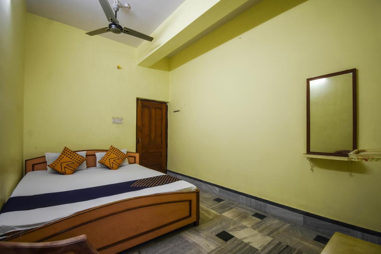 Hotel Rajmahal Bānkura 外观 照片